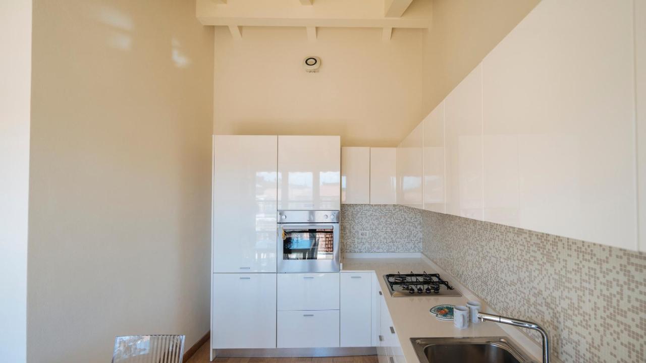 Dei Mille 31 B Apartment Albenga Exterior photo
